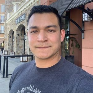 Meet your Posher, Jonathan